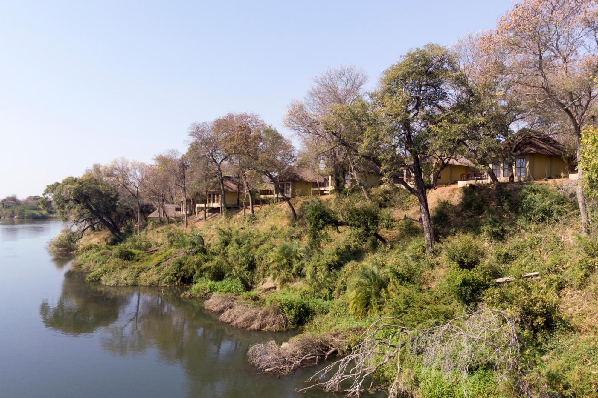 Divava Okavango Resort & Spa Bagani Esterno foto