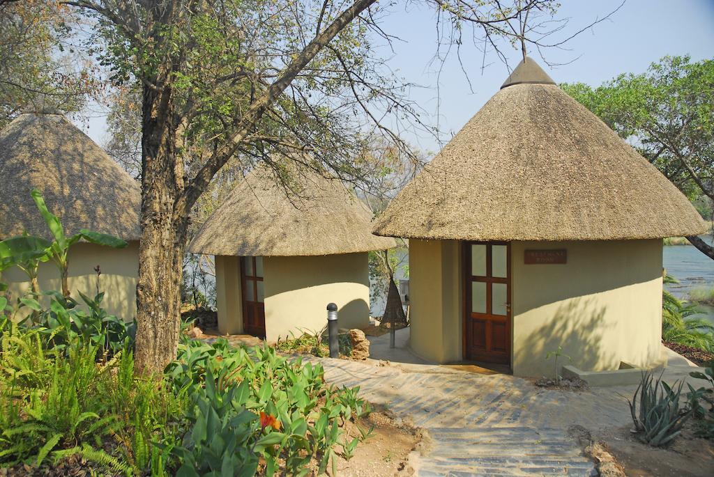 Divava Okavango Resort & Spa Bagani Esterno foto